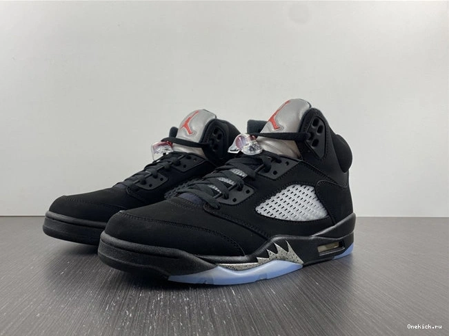 One Kick Retro Metallic OnTrend Low Jordan 4010 CU4523- Golf 5 Black 1028